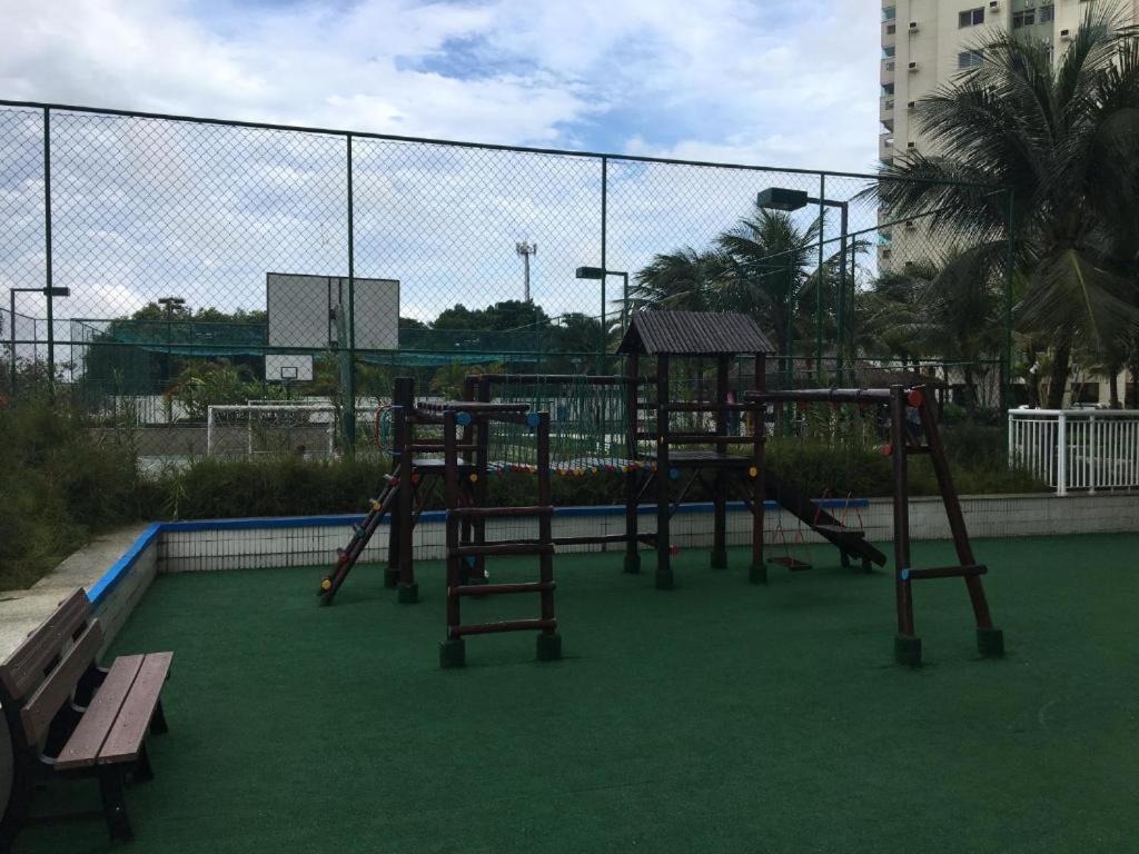 Bora Bora Barra Apartamento *